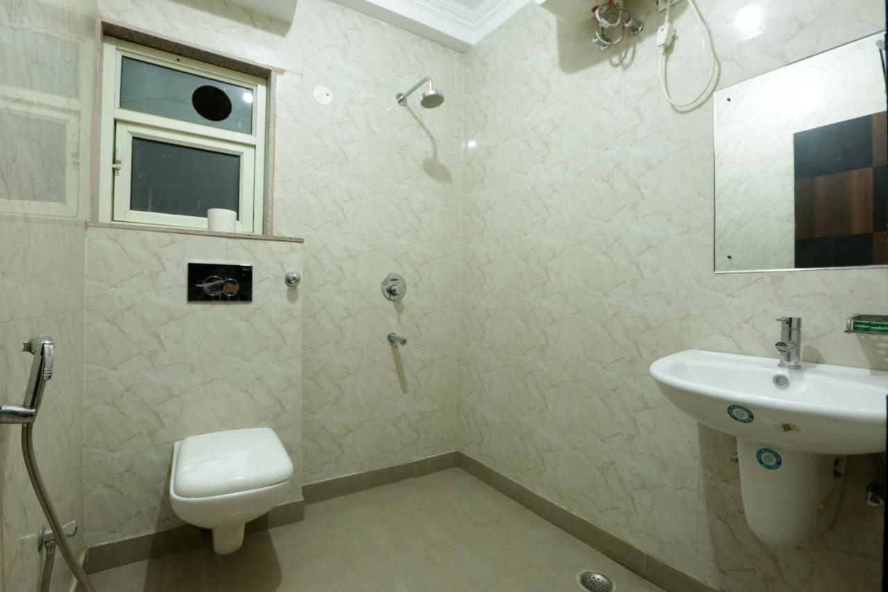 Square Plaza At Airport Hotel New Delhi