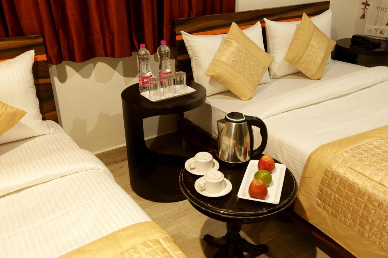 Hotel Square Plaza At Airport New Delhi